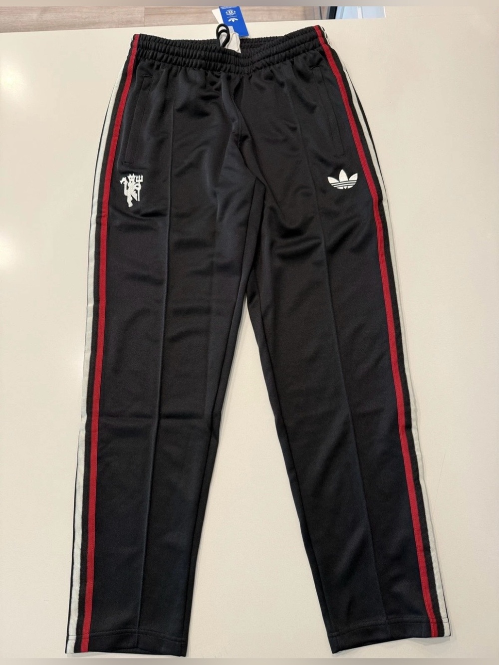 Adidas Originals Manchester United Track Pants Size Mens Large NWT JM5560